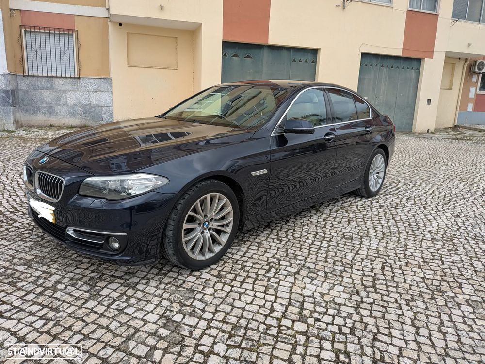 BMW 525 d Line Luxury Auto - 3