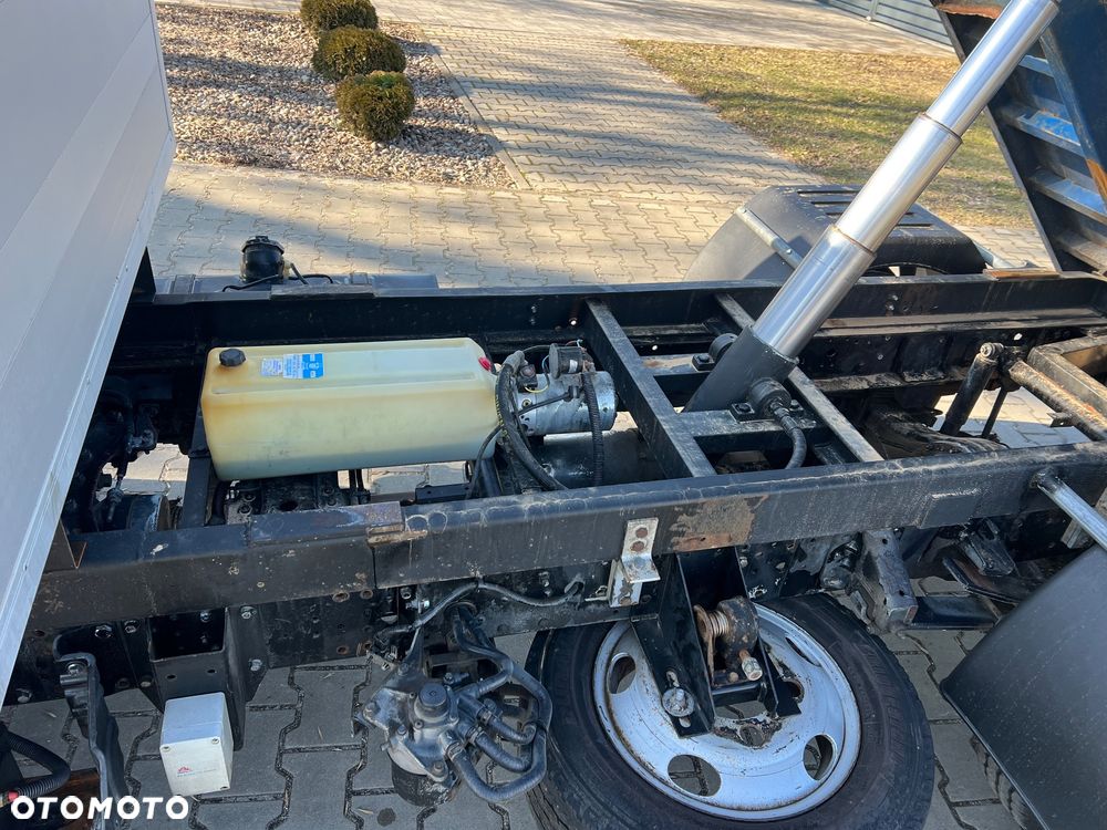 Mitsubishi Canter - 13