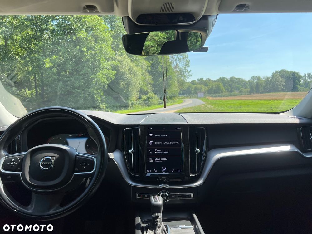 Volvo XC 60 D4 Geartronic Momentum - 9