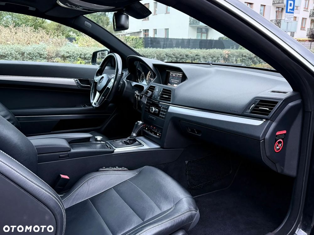 Mercedes-Benz Klasa E 350 CDI BlueEff - 18