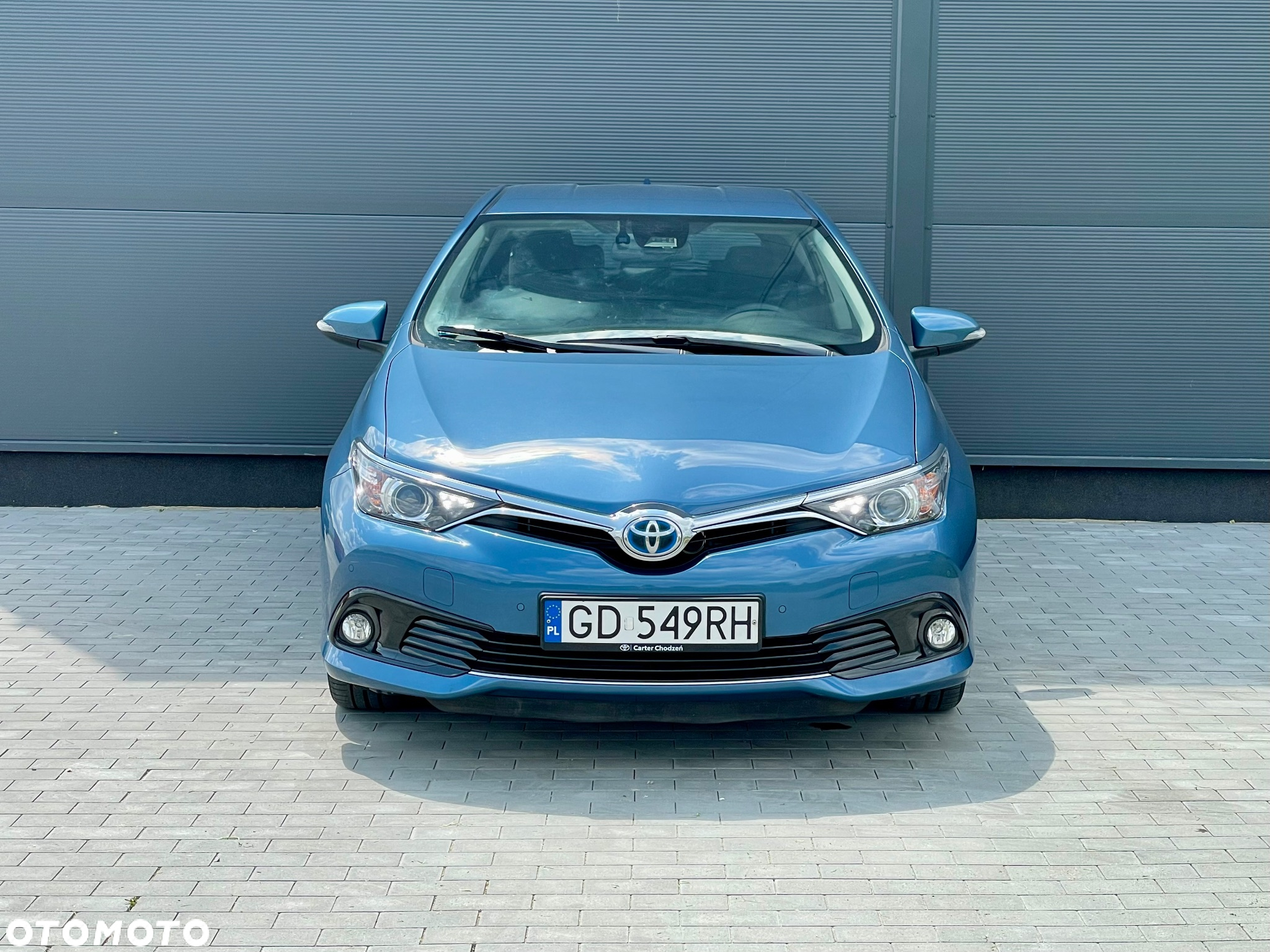 Toyota Auris Hybrid 135 Premium - 2