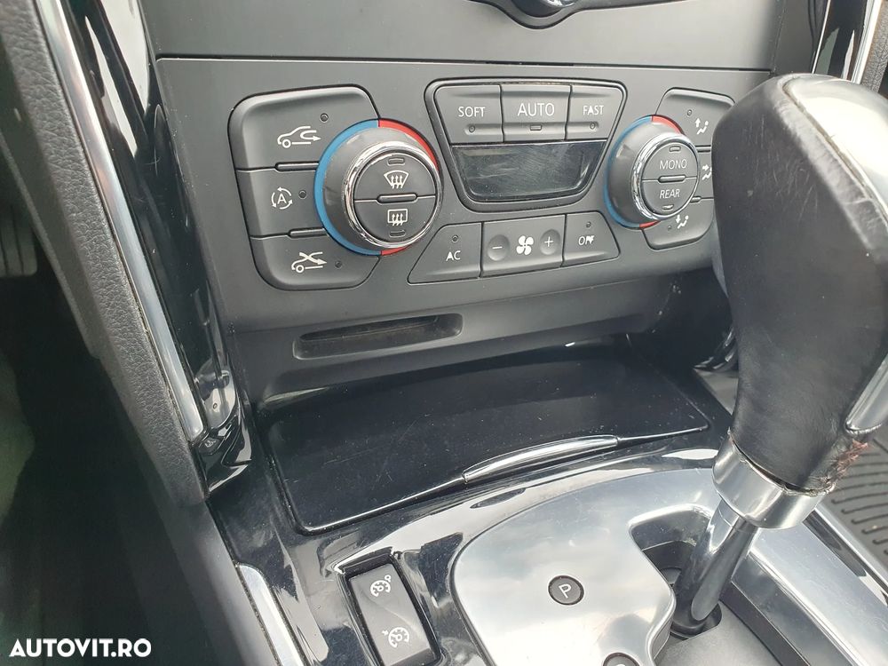 Renault Latitude dCi 175 FAP Aut. - 17