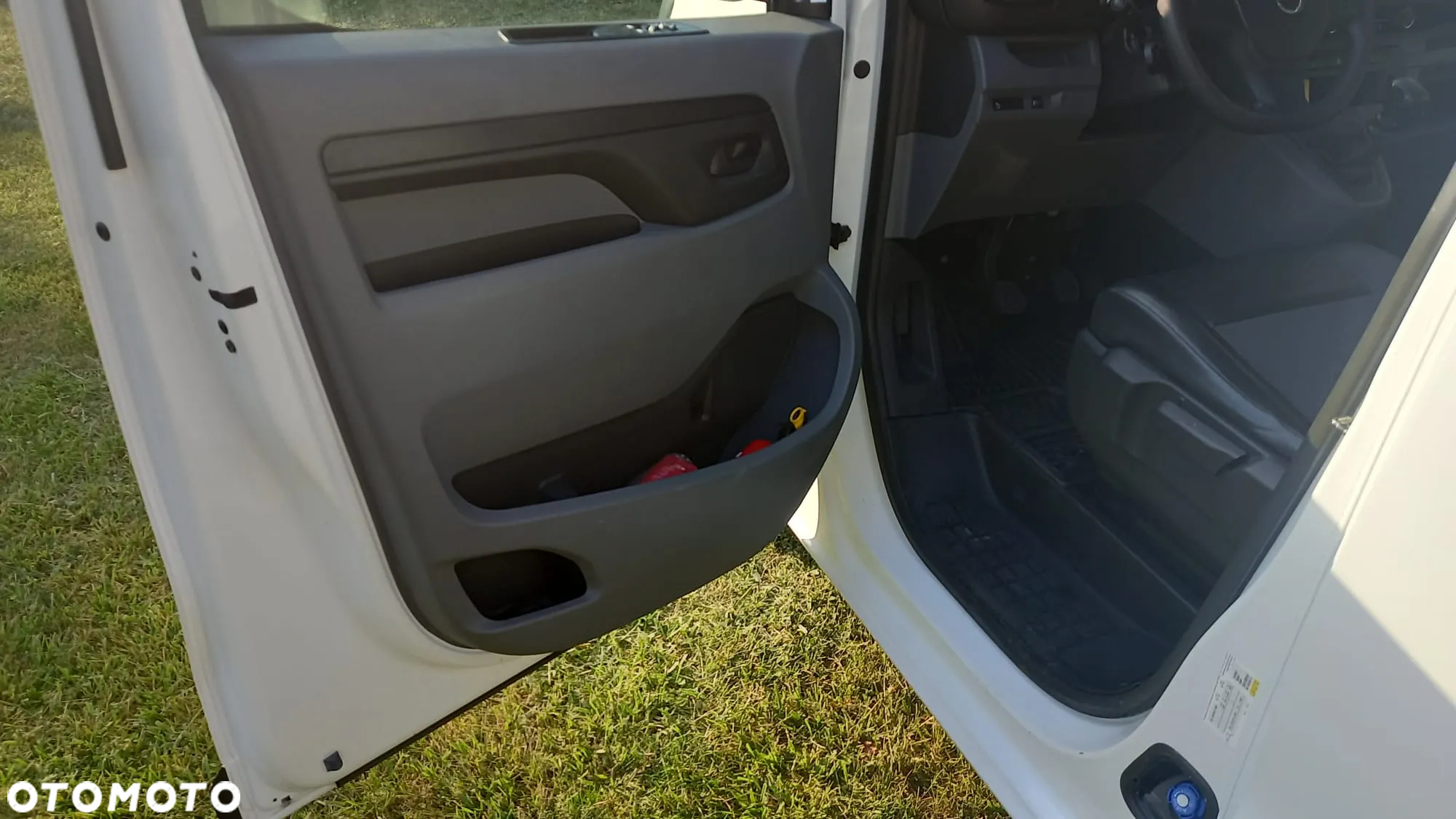 Opel Vivaro - 9