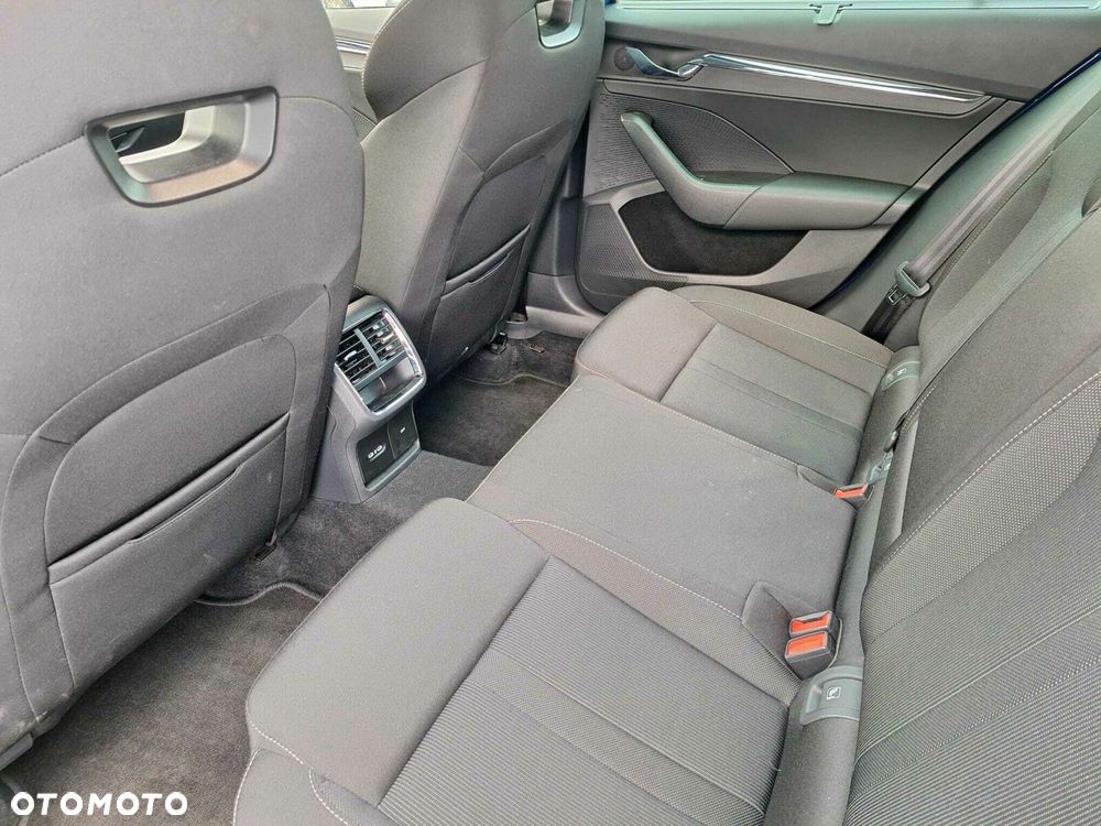 Skoda Octavia 2.0 TDI Style DSG - 21