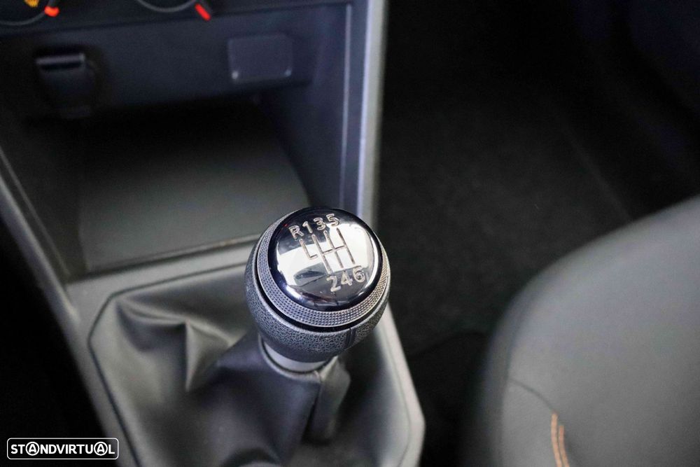 Dacia Sandero 1.0 TCe Essential - 33