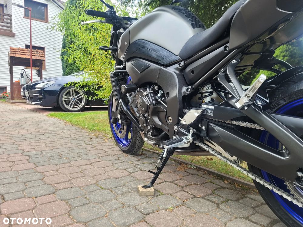 Yamaha FZ8 - 31