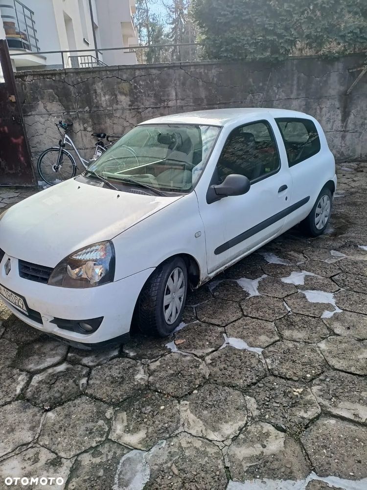 Renault Clio 1.5 dCi Campus - 1