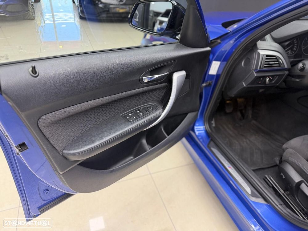 BMW 118 dA Pack M - 23