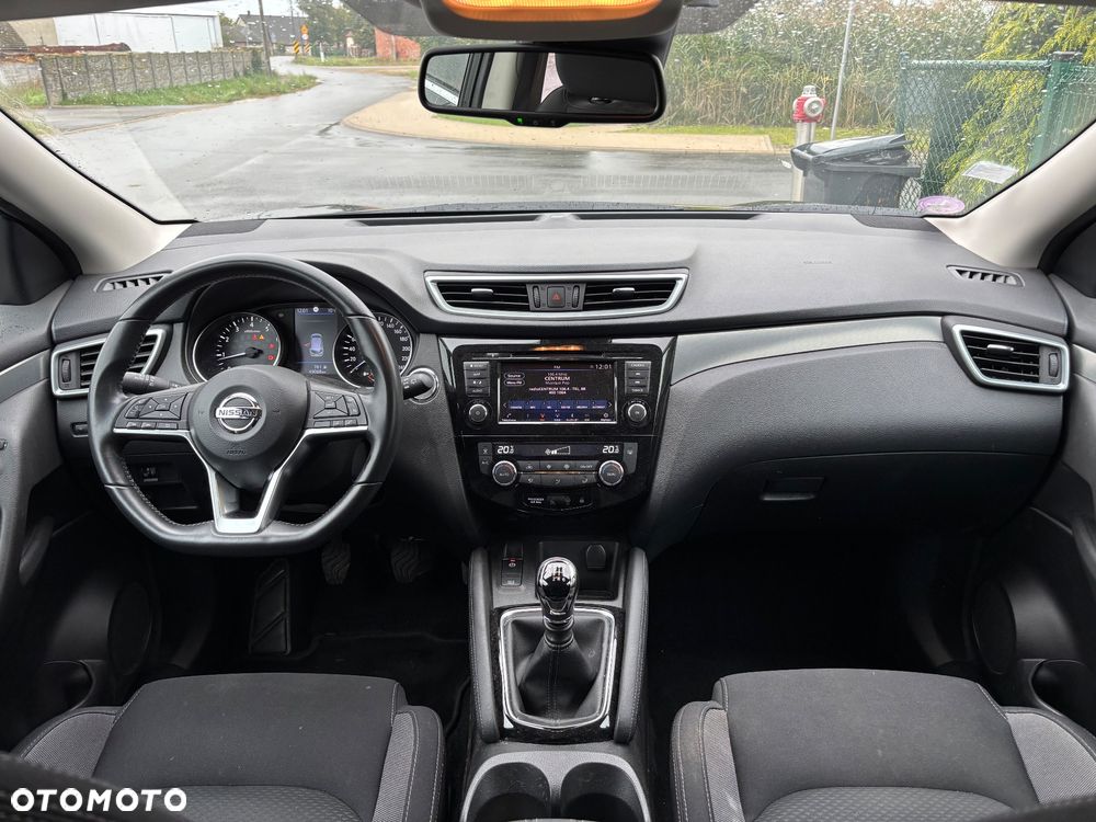 Nissan Qashqai 1.3 DIG-T Tekna+ - 17