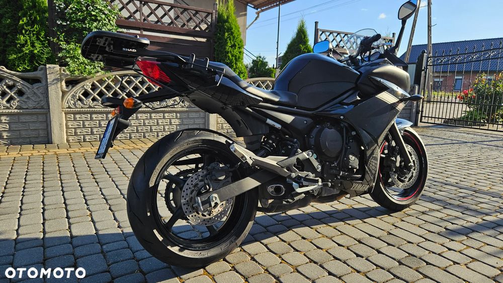 Yamaha XJ - 2