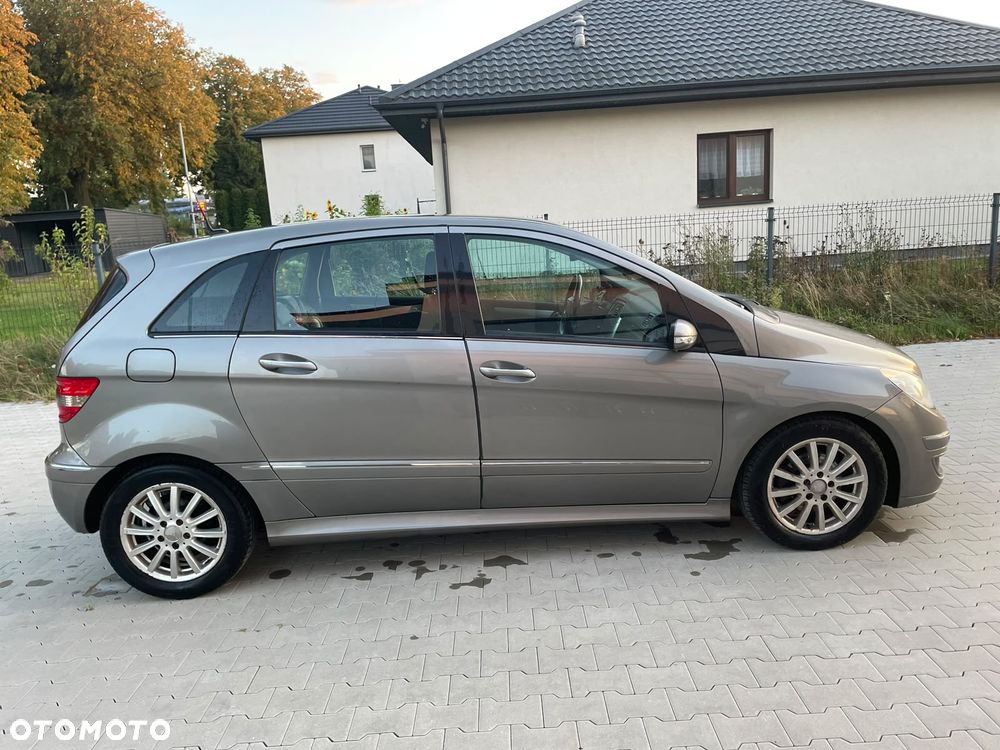 Mercedes-Benz Klasa B 200 CDI DPF Autotronic SPORT EDITION - 14