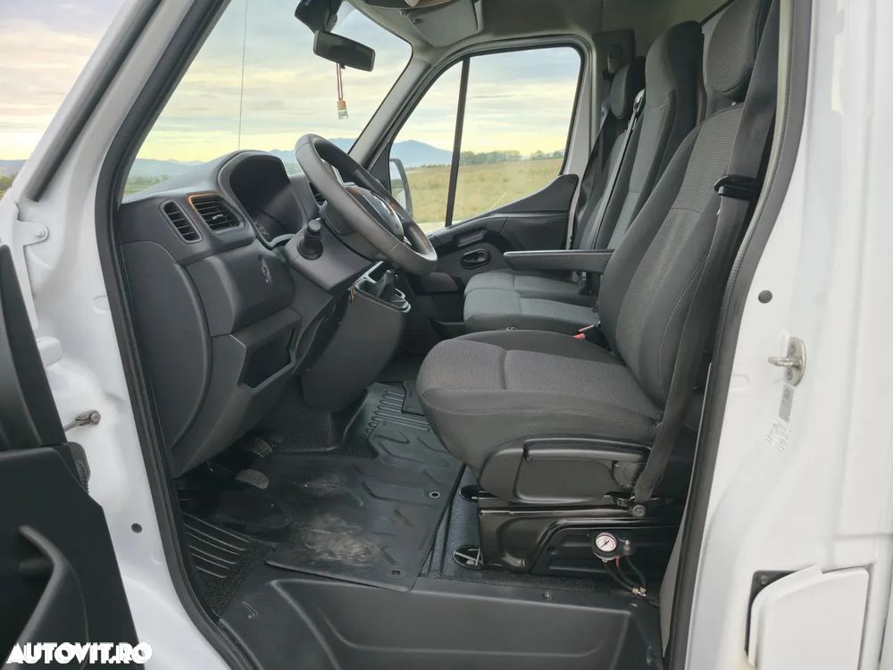 Renault Master - 9