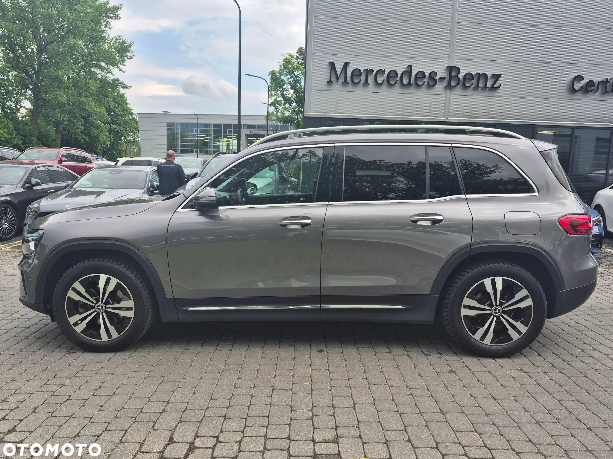 Mercedes-Benz GLB 200 Progressive 7G-DCT - 10