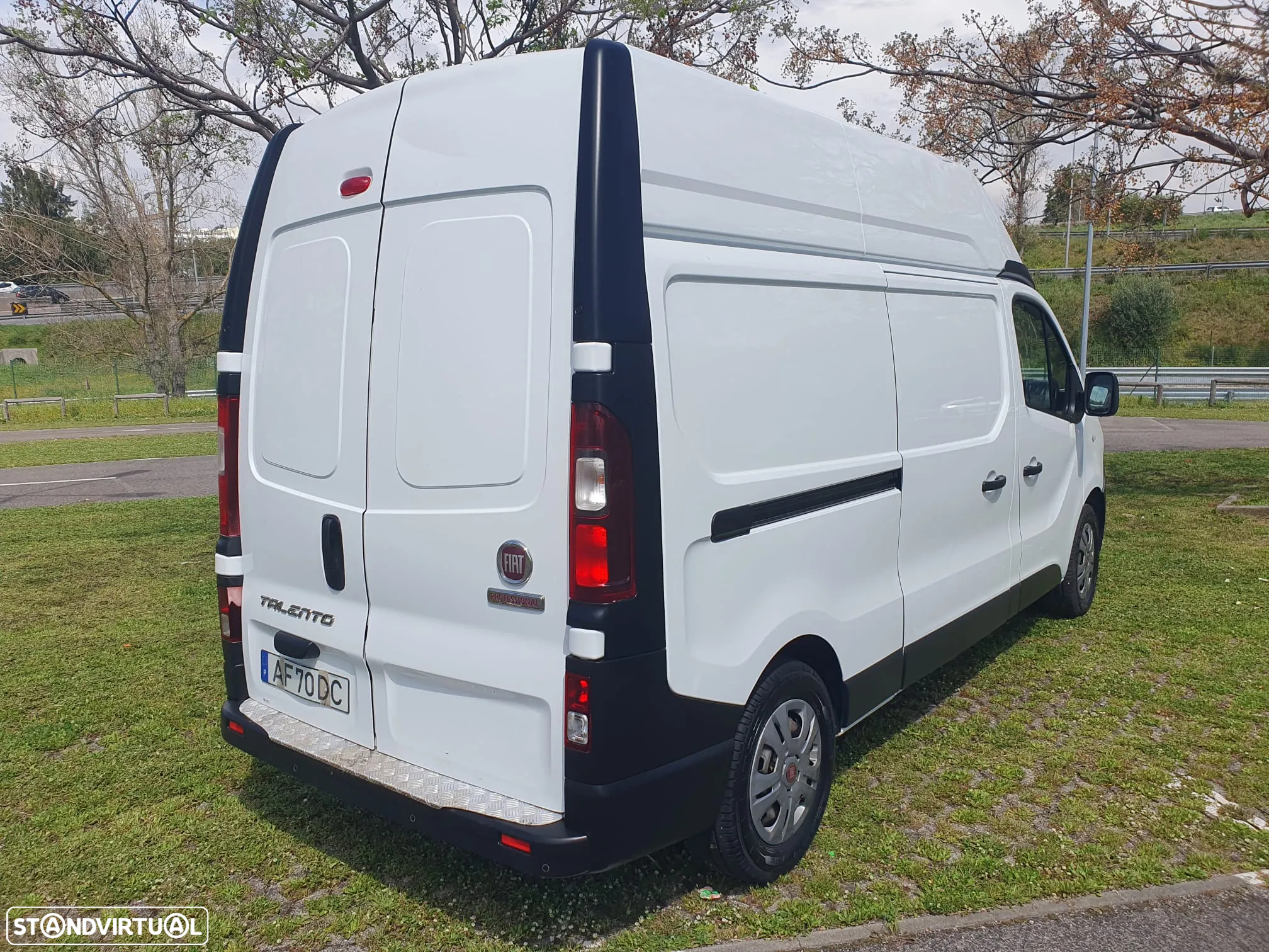 Fiat Talento 2.0 Ecojet 145 TETO ALTO - 4