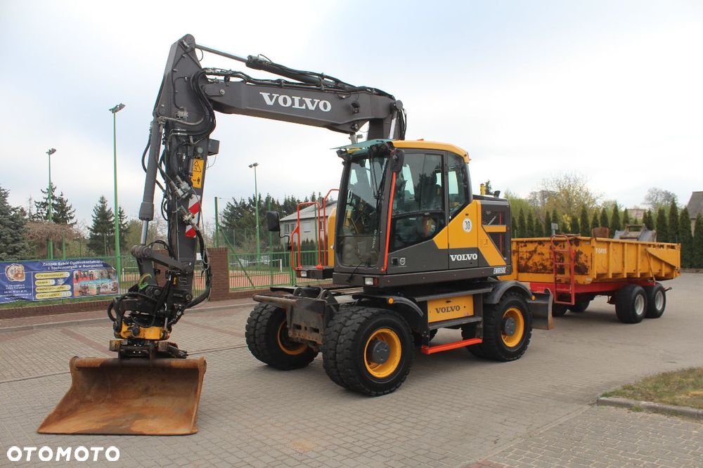 Volvo EWR 150E ROTOTILT ENGCON SYSTEM 3D ZESTAW 4 ŁYŻKI, NÓŻ, SZCZOTKA - 1