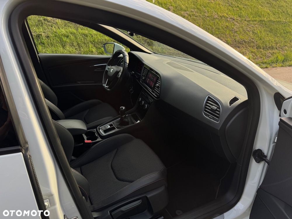Seat Leon 2.0 TDI FR Black S&S - 22