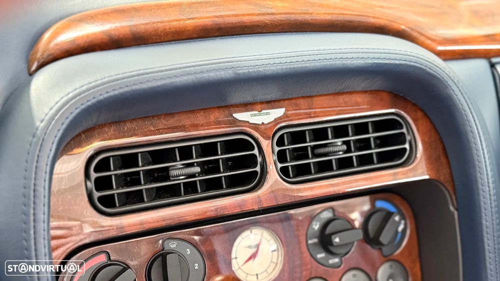 Aston Martin DB7 Vantage Volante - 30