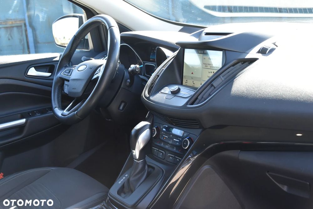 Ford Kuga 1.5 EcoBoost 4x4 Titanium - 17