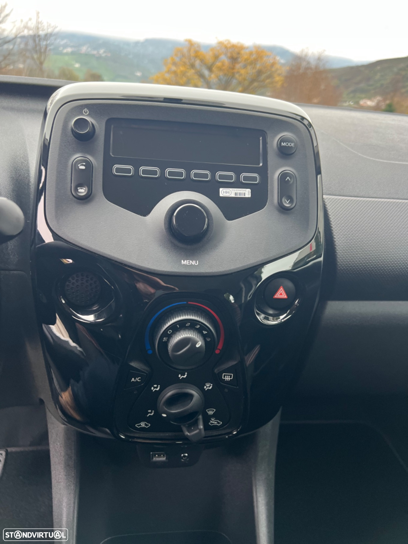 Citroën C1 1.0 VTi Feel S&S - 13