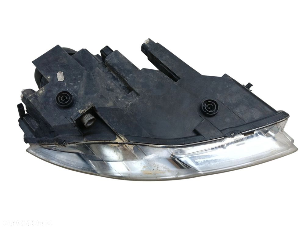 LAMPA LEWY PRZÓD VOLKSWAGEN PASSAT B6 (2005-2010) 2.0 TDI 140KM 3C0941005 - 3