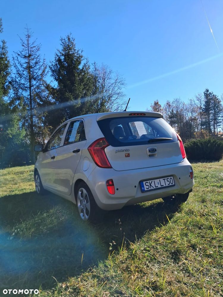 Kia Picanto 1.0 M - 8