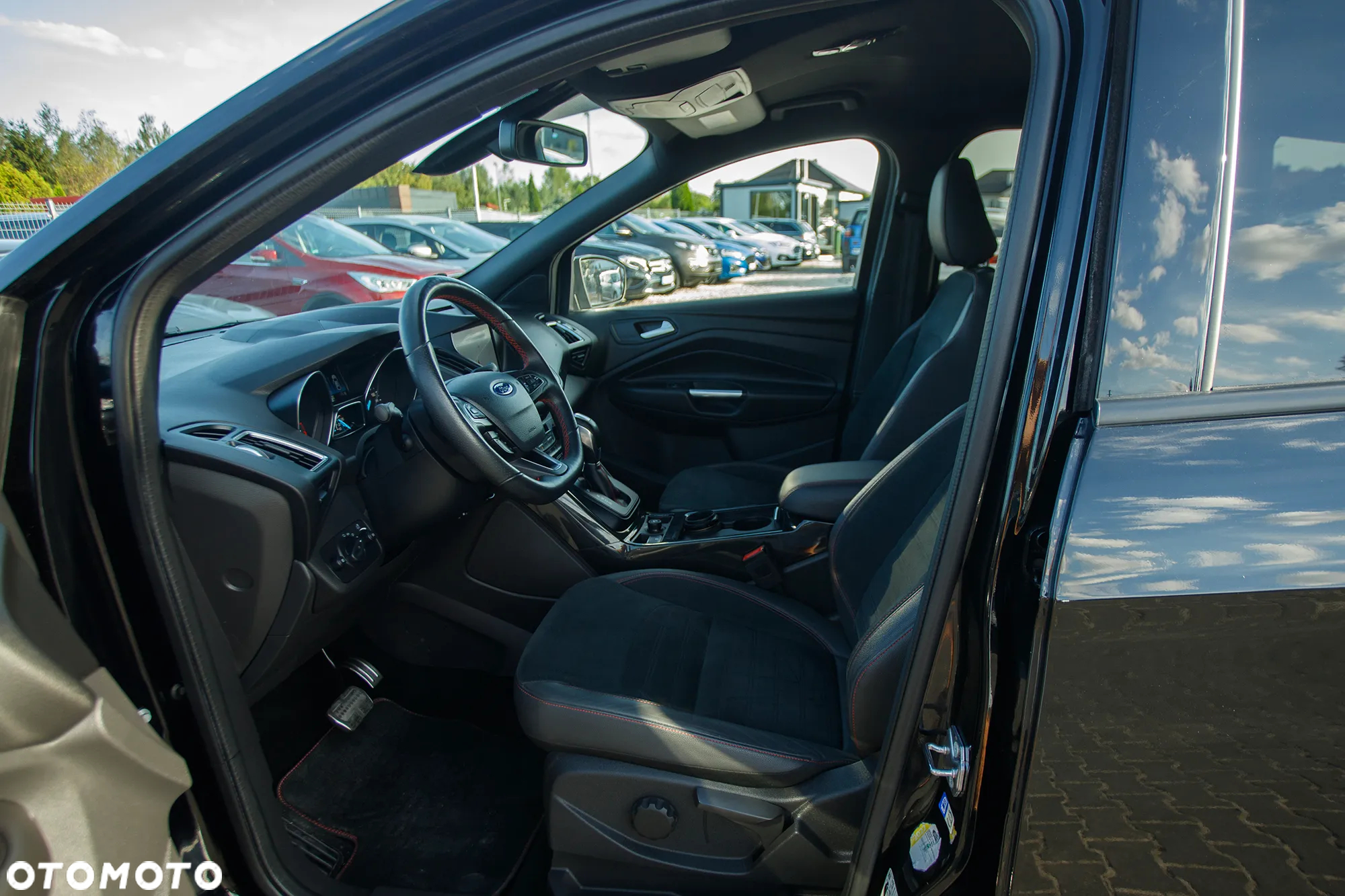 Ford Kuga 1.5 EcoBoost 4x4 ST-Line - 15