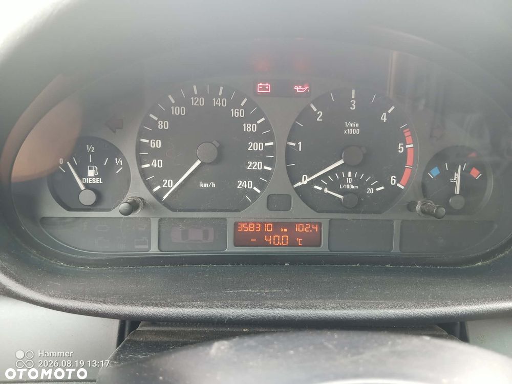 BMW Seria 3 320d - 12