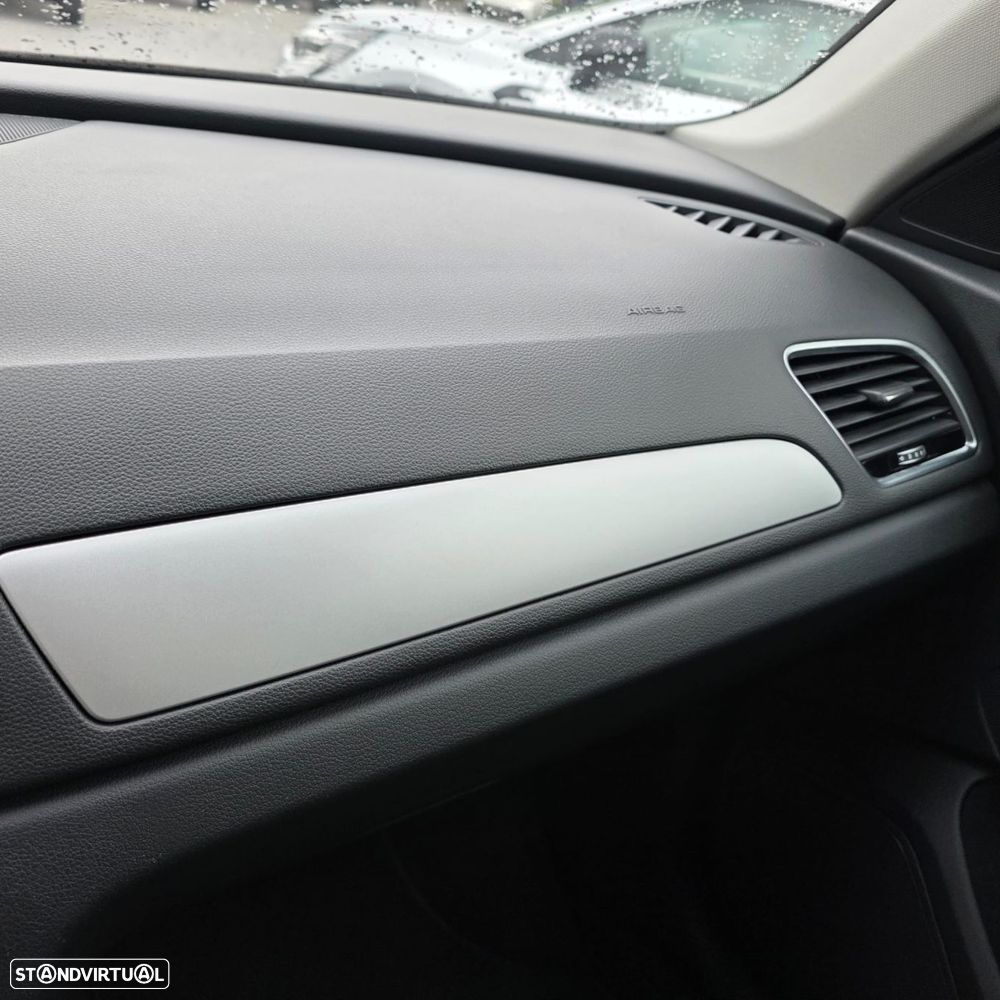 Audi Q3 2.0 TDI Sport - 29