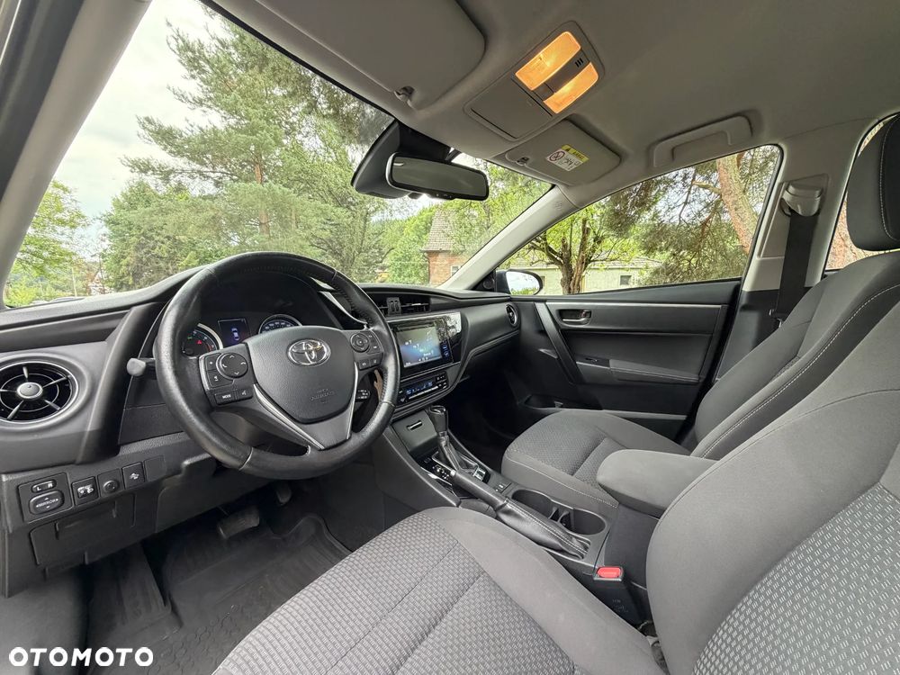 Toyota Corolla 1.6 Premium MS - 16