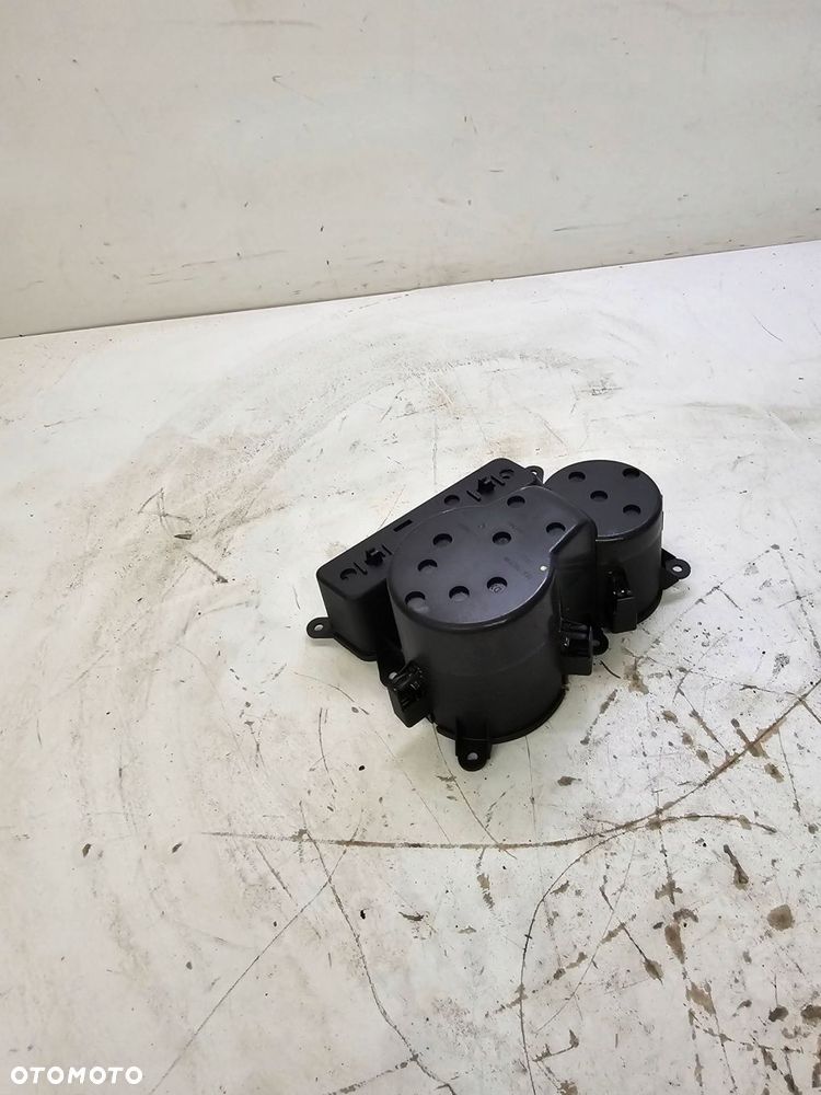 UCHWYT SCHOWEK NA KUBKI AUDI A4 B8 8K0862533 - 4