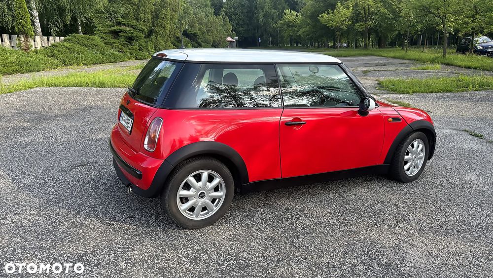MINI Cooper chili - 7