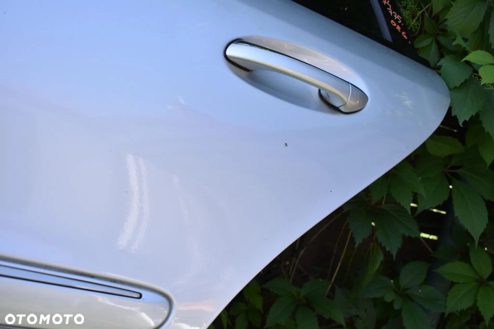 MERCEDES W211 KOMBI DRZWI LEWE TYLNE TYŁ 775 ORG - 10