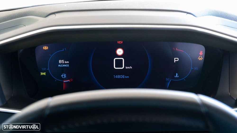 Peugeot 208 1.2 PureTech Allure EAT8 - 6