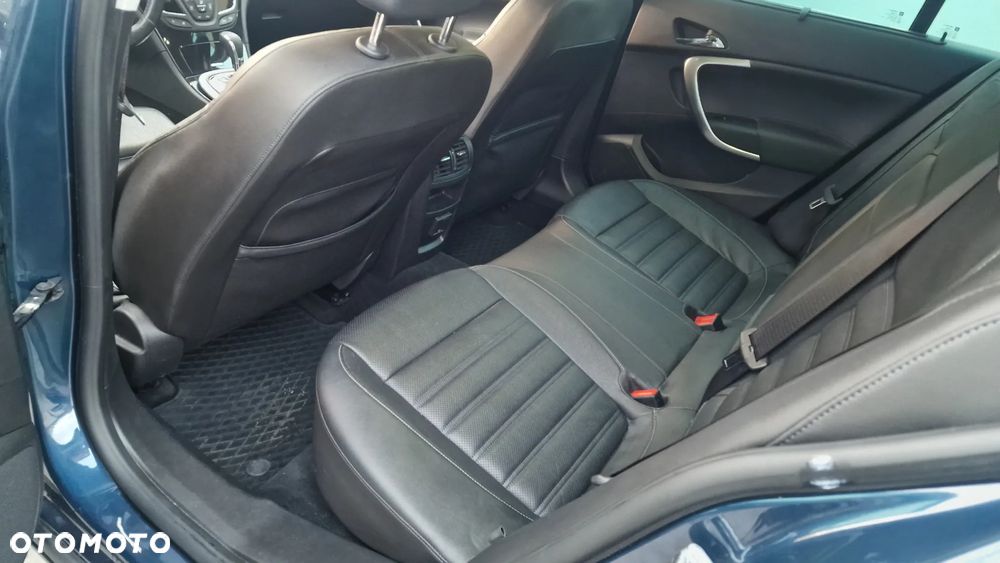 Opel Insignia 2.0 CDTI - 18