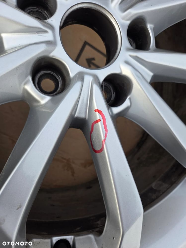 Felga aluminiowa Audi A4 S4 B9 18 Cali 8W0601025H E-8.0Jx18H2 ET 40 - 8