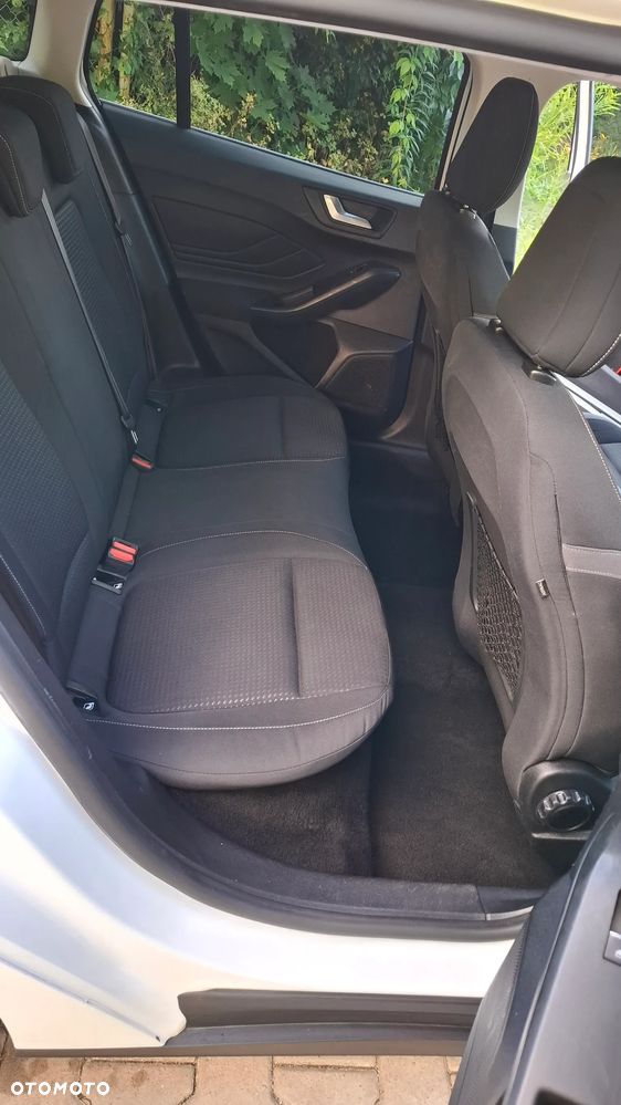 Ford Focus - 16