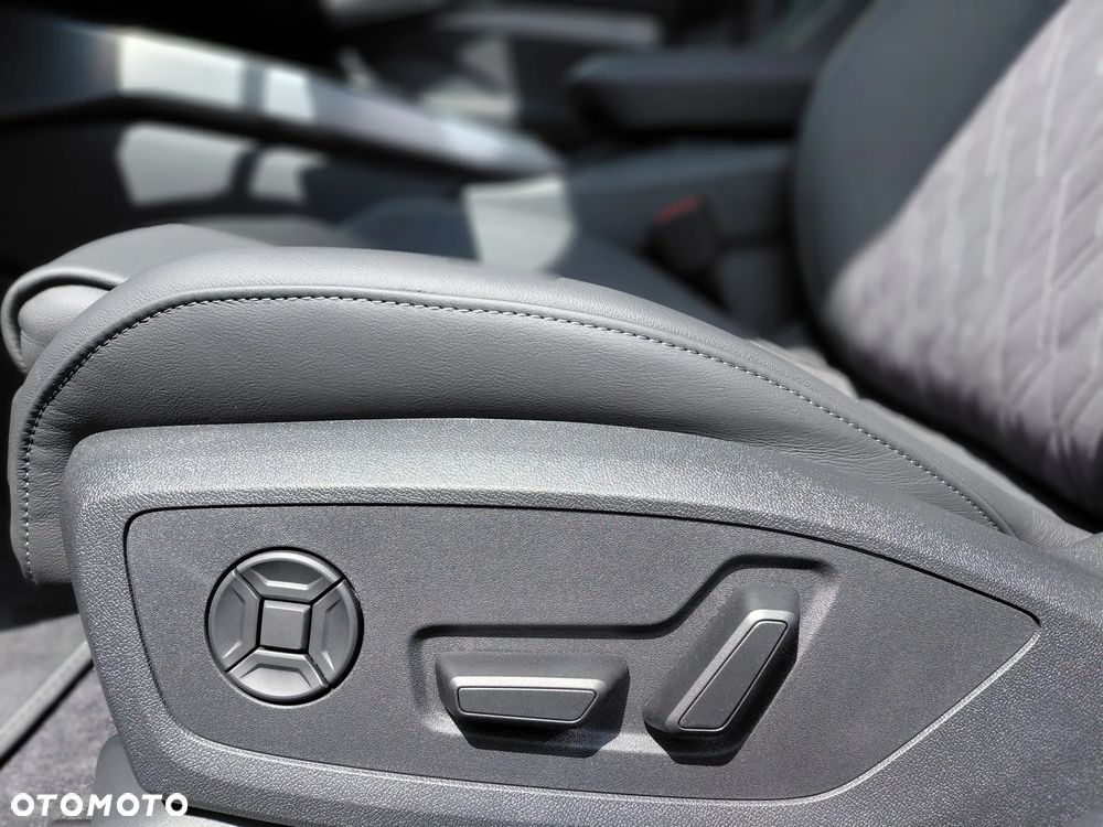Audi A5 Limousine TDI mHEV Quattro S tronic - 12