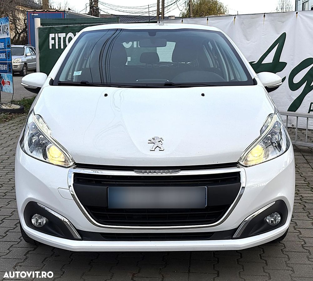 Peugeot 208 PureTech 82 Start & Stop Style - 10