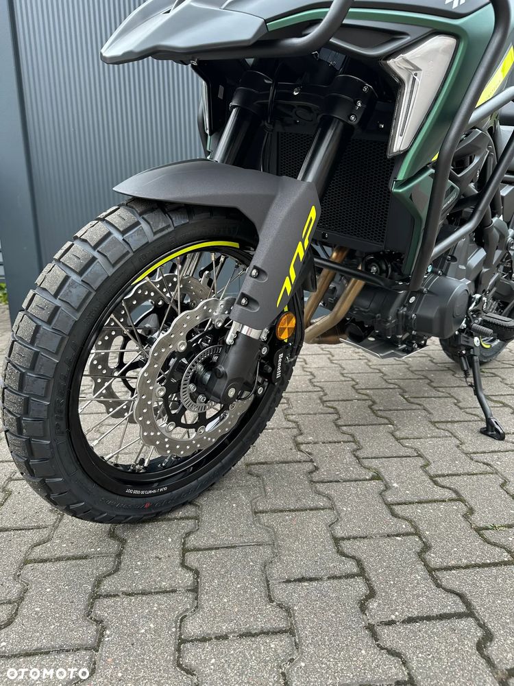 Benelli TRK 702X - 9