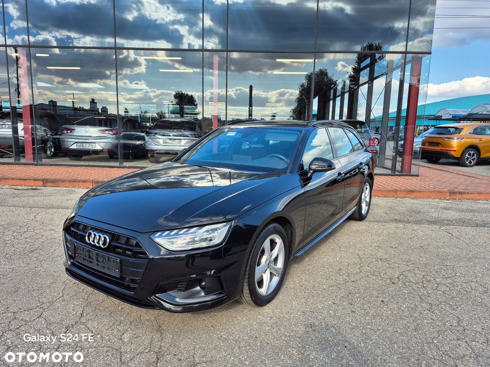 Audi A4 - 1