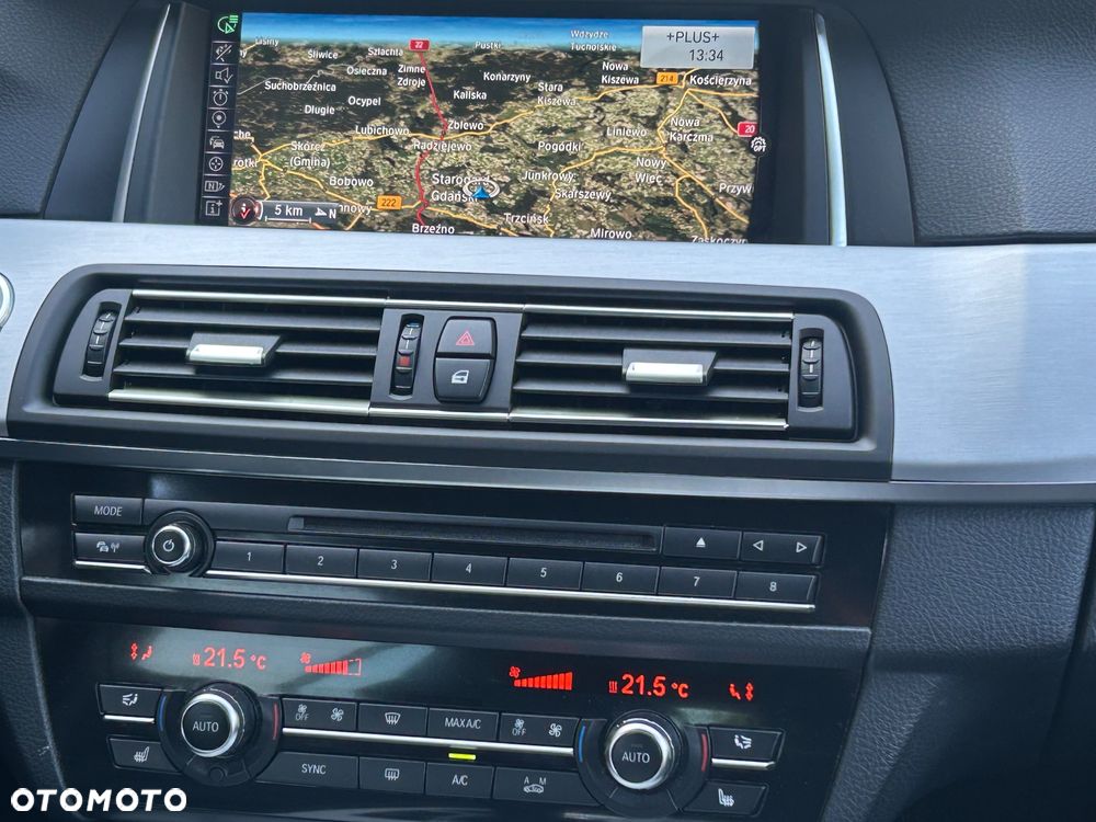 BMW Seria 5 520d xDrive - 30