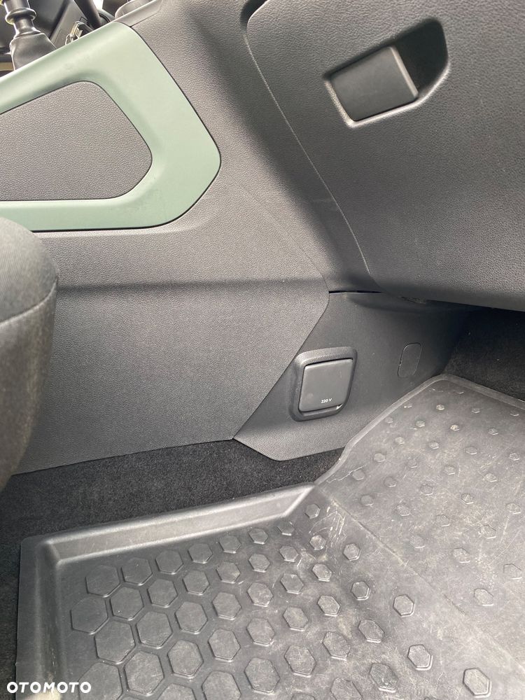 Citroën Berlingo M BlueHDi 130 SHINE - 24