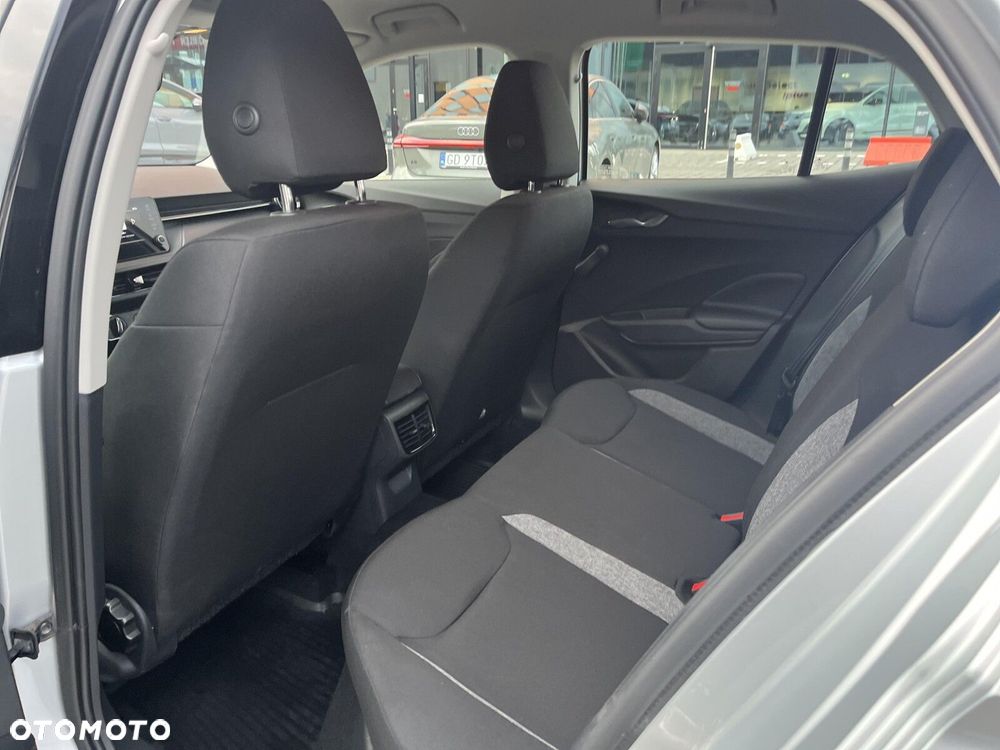 Skoda Fabia 1.0 Essence - 30