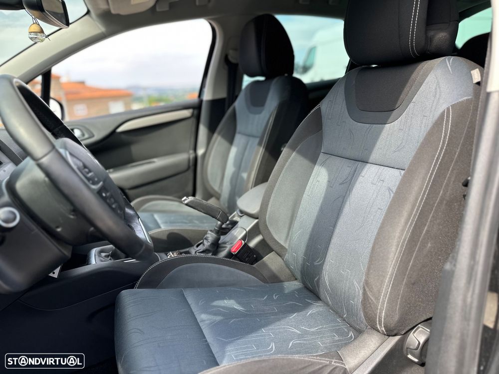 Citroën C4 1.6 HDi Attraction - 10