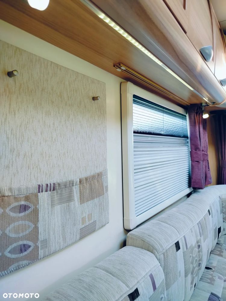 Bailey Unicorn Seville - 25