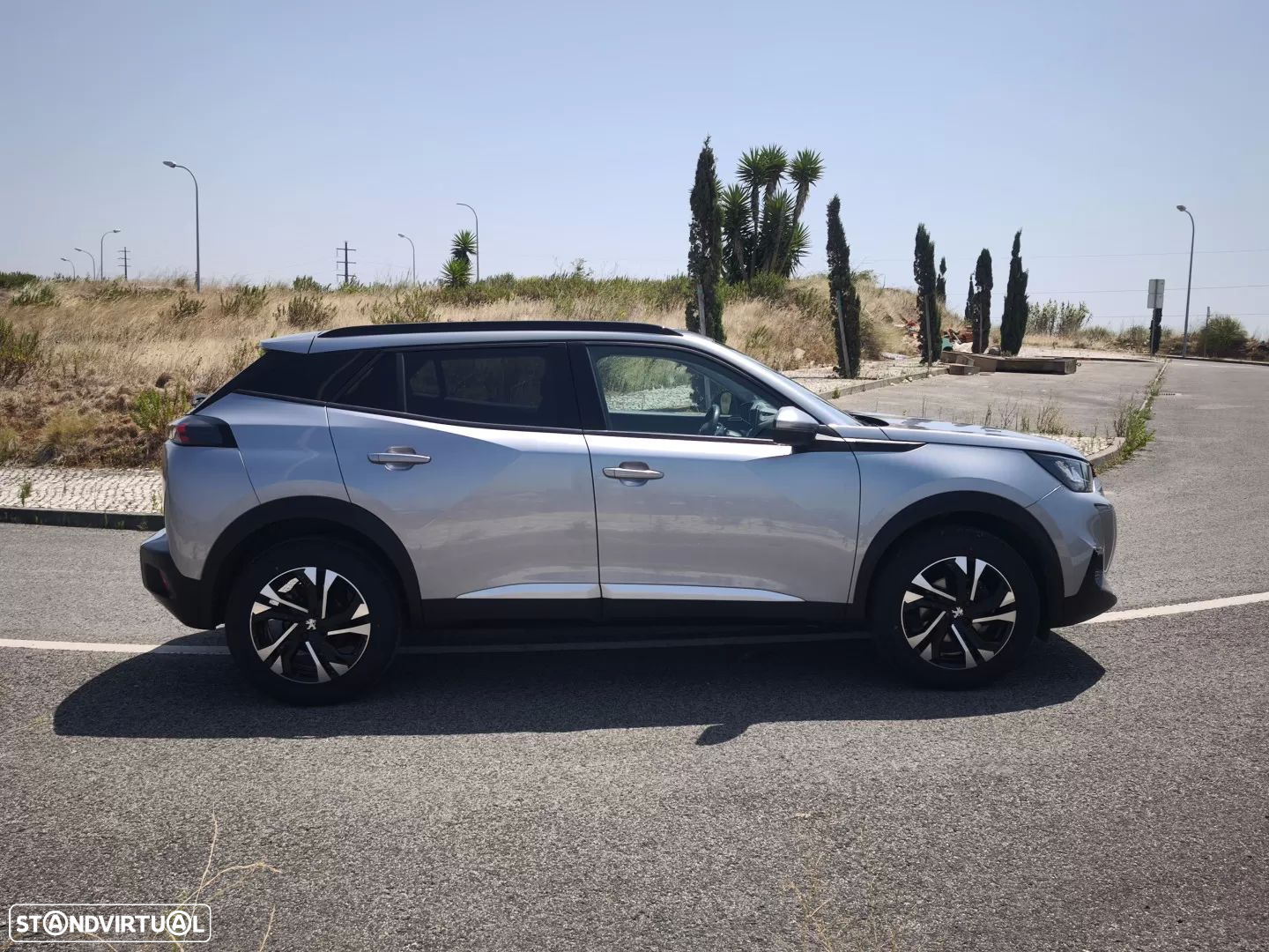 Peugeot 2008 PureTech 130 EAT8 Allure - 24