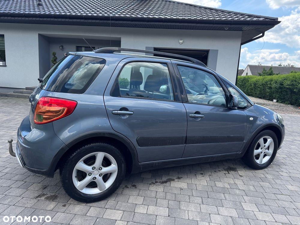 Suzuki SX4 1.6 VVT 4x2 Comfort - 6