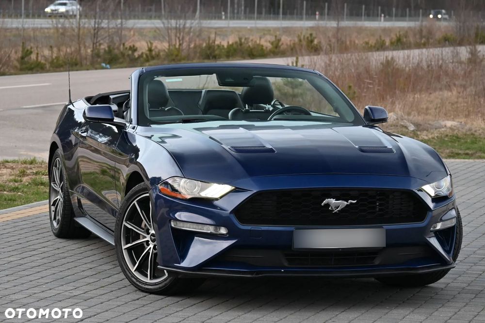 Ford Mustang - 11