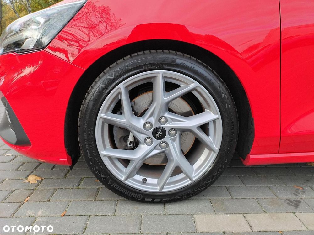 Ford Focus 2.0 EcoBlue ST - 9