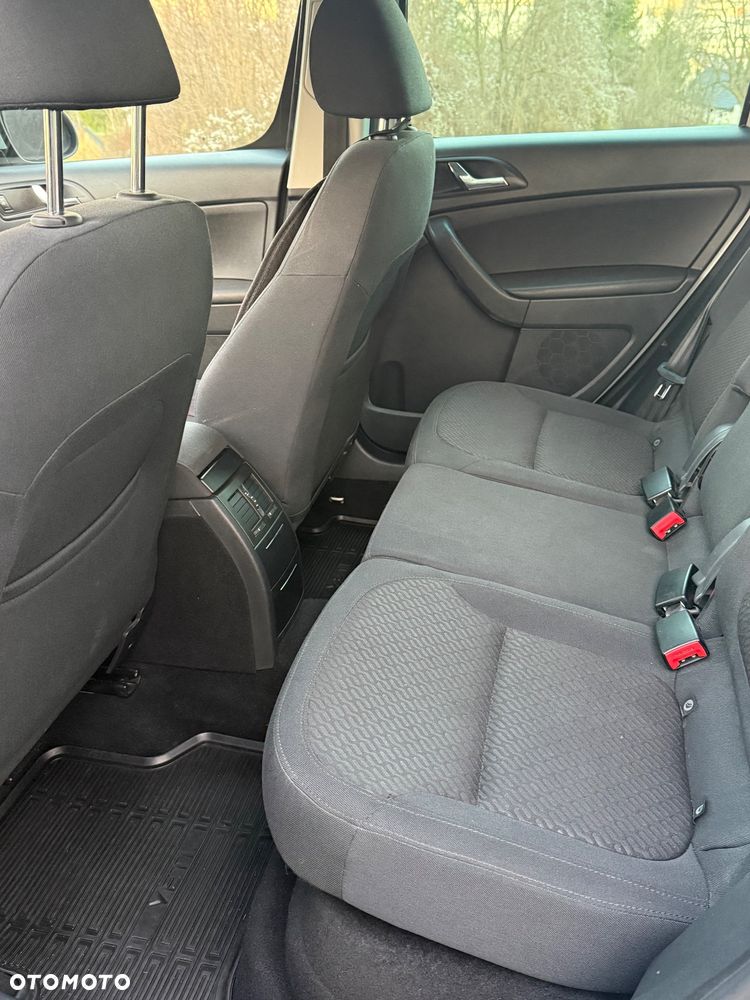 Skoda Yeti 2.0 TDI DPF 4x4 Monte Carlo DSG - 9